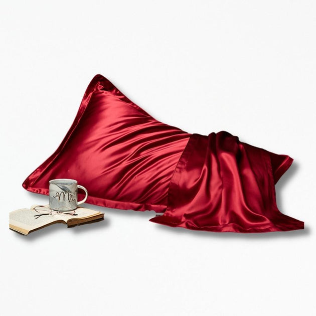 Coussin Rouge Satin