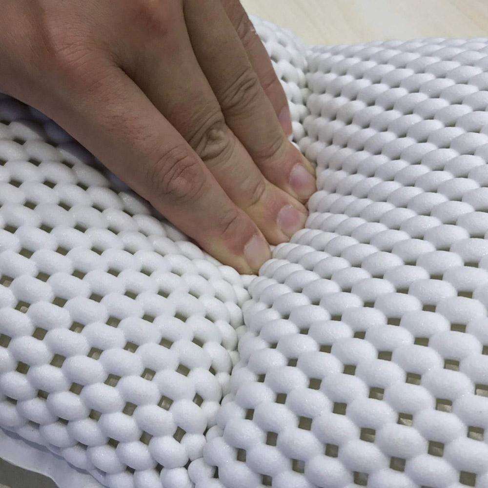 Coussin Baignoire pour Bébé | NirvanaPillow™ 29 x 20 cm / Blanc