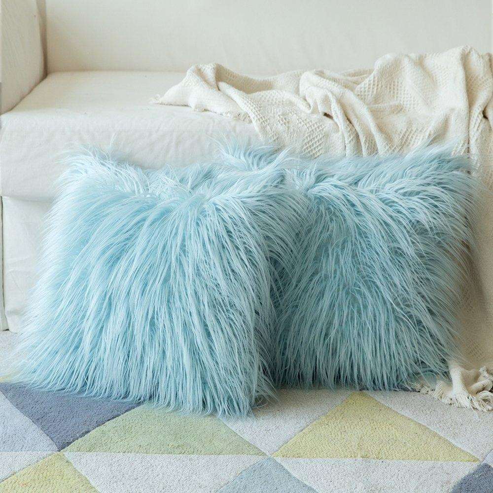Coussin Décoration en Fourrure | NirvanaPillow™ 43x43 cm / Bleu Clair