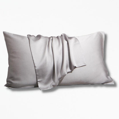 Coussin En Satin | NirvanaPillow™ 48 x 74 cm / Gris Clair