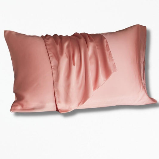 Coussin En Satin | NirvanaPillow™ 48 x 74 cm / Rose