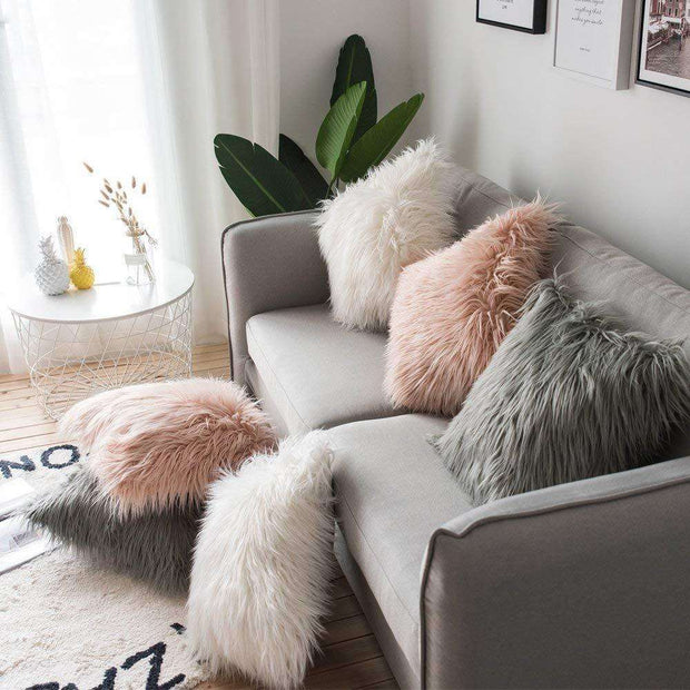 Coussin Fausse Fourrure pour Décoration | NirvanaPillow™