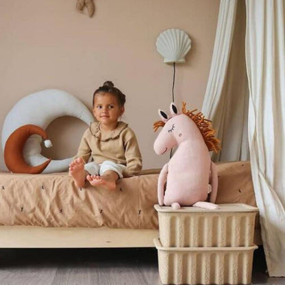 Coussin Motif Poupée | NirvanaPillow™