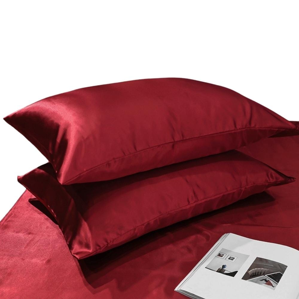 Housse de Coussin en Satin Cheveux | NirvanaPillow™ 48x74 cm / Rouge